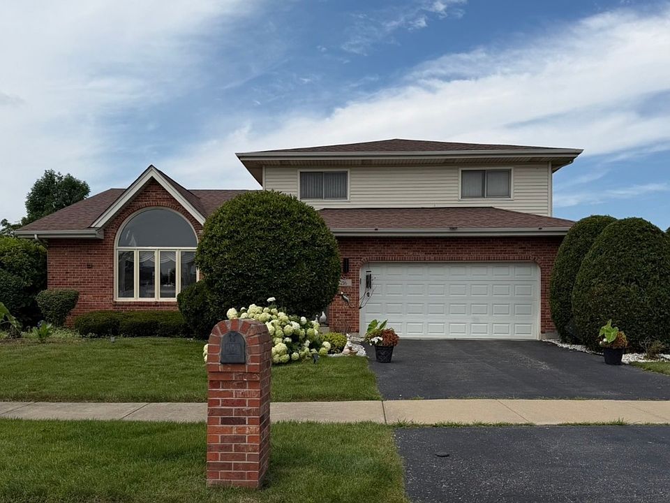 1st image of 216 Highland Rd