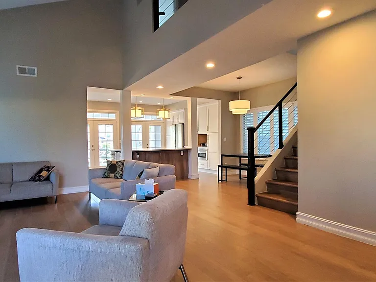 1301 W Windrift Way — Photo 10