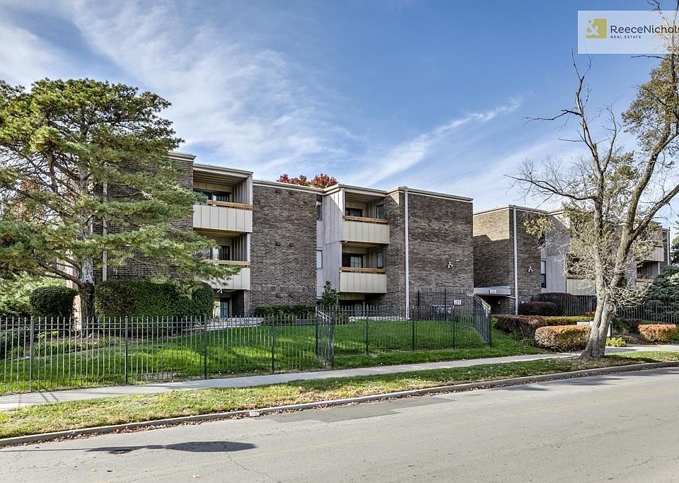 1st image of 4057 Walnut St APT 4