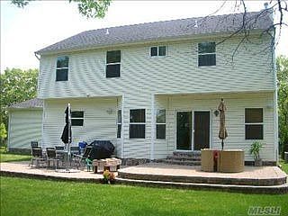 2nd image of 5 Emmas Way