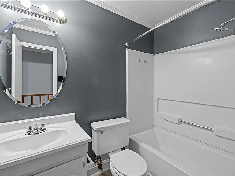 5021 Clairmont Ct — Photo 25