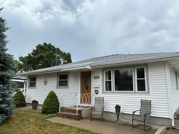 1419 W 1st Pl, Hobart, IN 46342