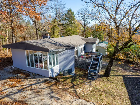 194 Redbud Avenue, Rockaway Beach, MO 65740