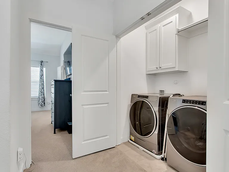 7667 Tiffany Dr — Photo 28