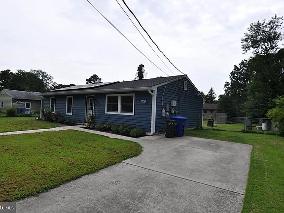 2nd image of 16 Wildgeese Cir