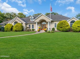 481 Eagle Point Drive, Toms River, NJ 08753