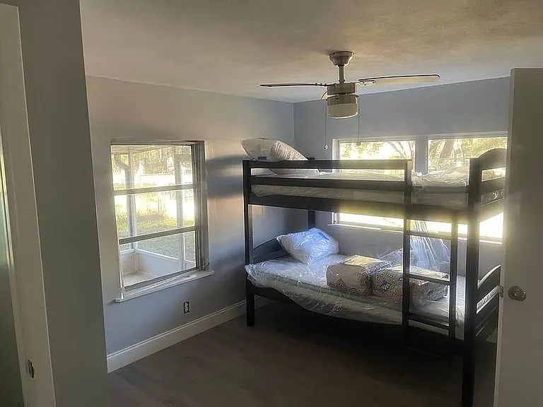 230 Locke Rd — Photo 11
