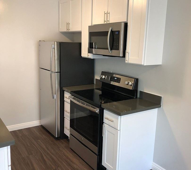 1st image of 6036 Mission St APT 3