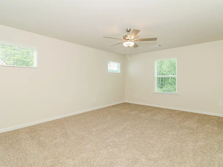 211 Katelyn Way — Photo 10