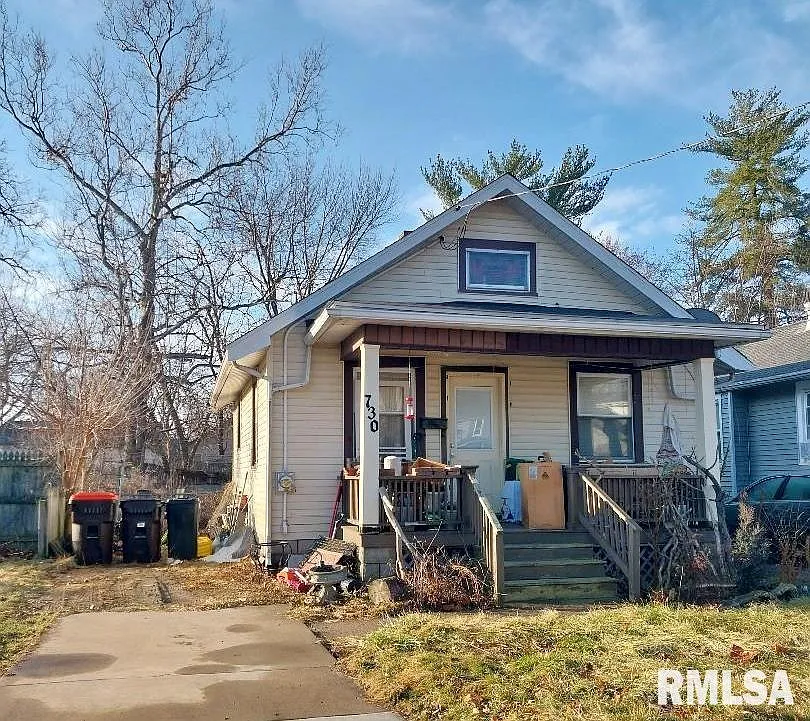 730 E Maywood Ave photo 1