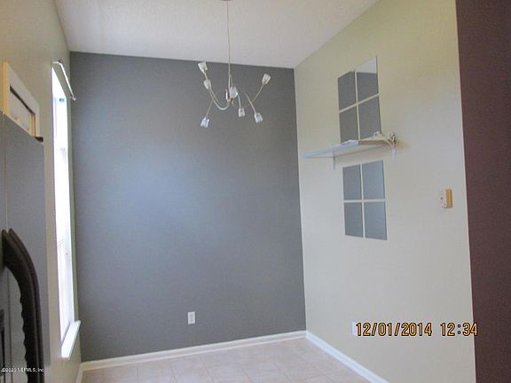4th image of 277 Carriann Cove Trl W