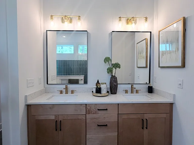 47 Oak Breeze Dr — Photo 8