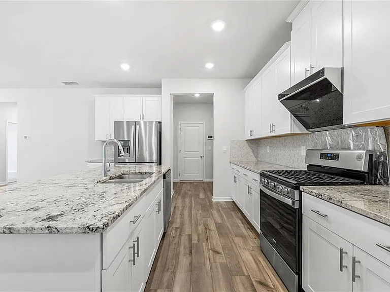 5021 Silver Canoe Way — Photo 19