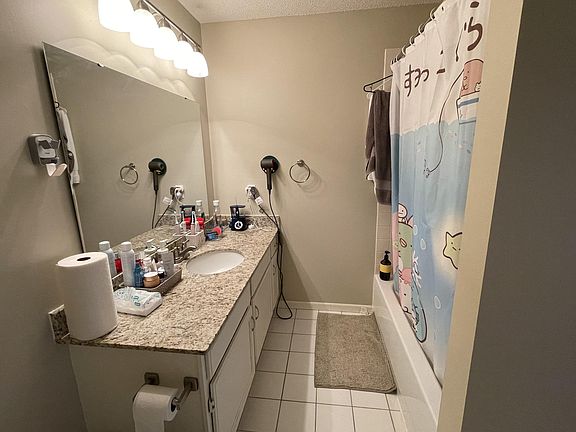 5th image of 7225 Guider Dr #324