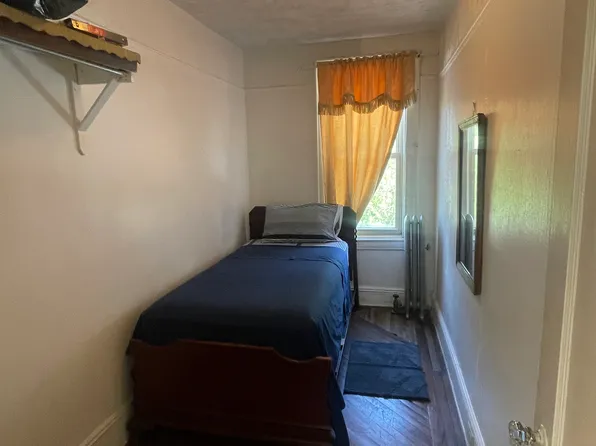 163 East 29th Street image 15 of 24