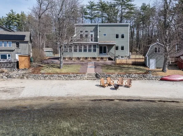 35 Vinton Pond Rd, Townsend, MA 01474
