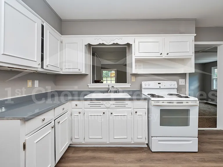 1177 Five Mile Rd — Photo 11