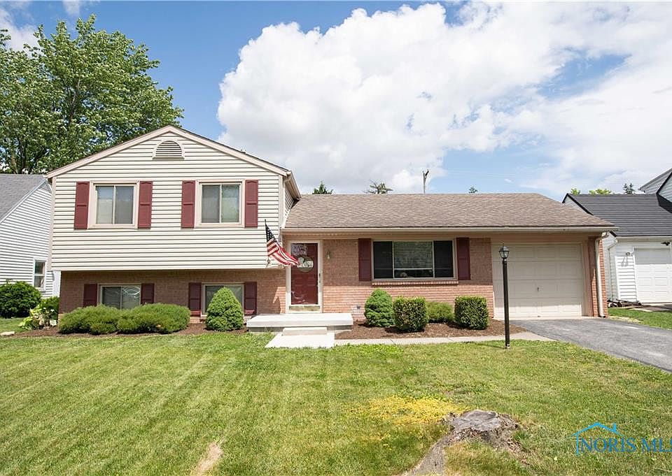 1st image of 1036 Fort Dr