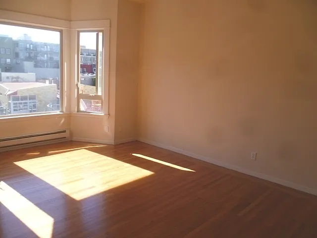 1410 Broadway — Photo 8