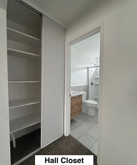 1052 Grand Ave #7 — Photo 9