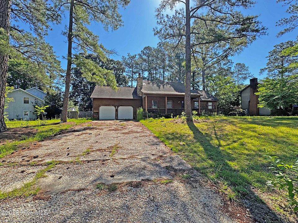 1st image of 609 Lufkin Circle