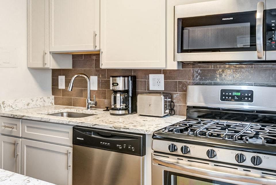 1st image of 5415 Connecticut Ave NW #331