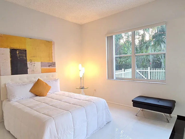 661 Lake Wellington Dr — Photo 63