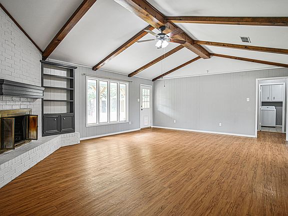 5th image of 5415 93rd St