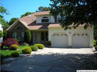 6 Chris Ann Ct, Old Bridge, NJ 08857