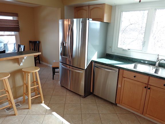 3rd image of 199 Lockwood Ln