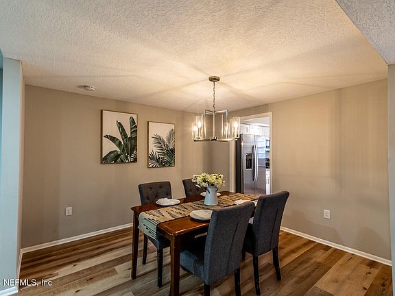5th image of 393 REGENCY WOOD Drive #67