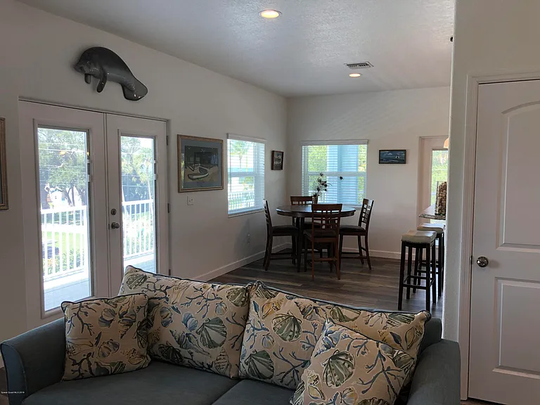 1555 S Banana River Dr — Photo 5