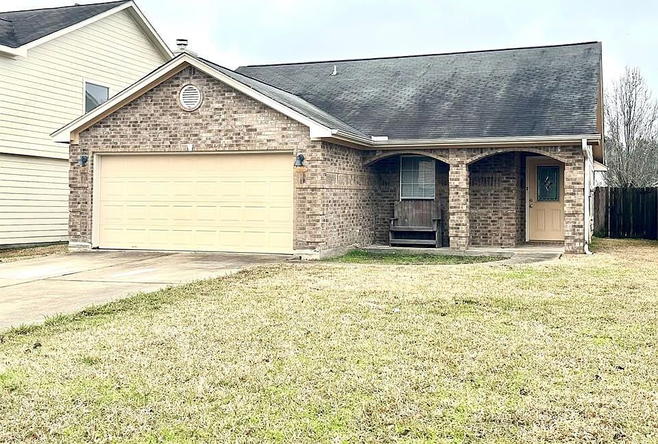 1st image of 18421 Sunrise Oaks Ct