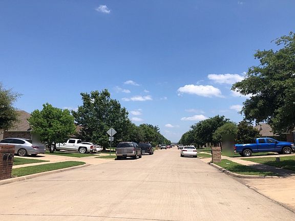 4th image of 1348 Clearwater Dr