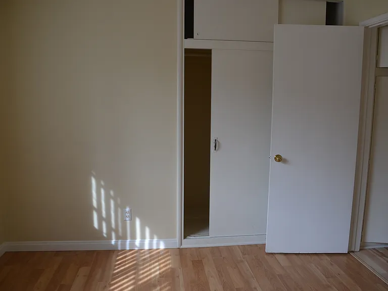 852 Missouri St — Photo 5