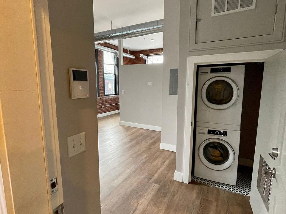 1st image of 5 Hampshire St #201