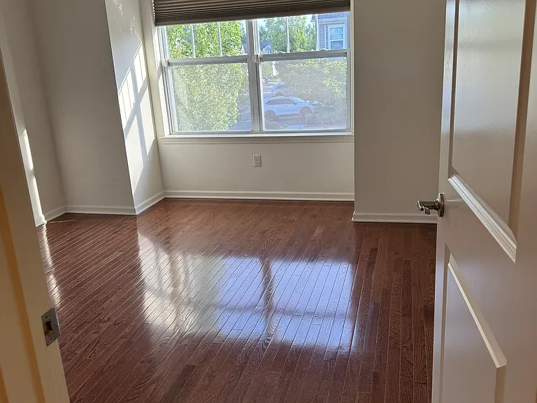 127 Meadow View Dr — Photo 12