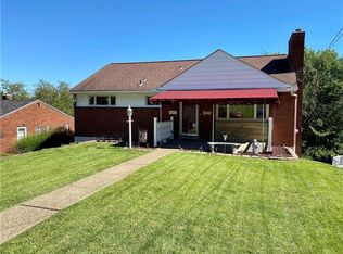 924 Dallett Rd, Pittsburgh, PA 15227