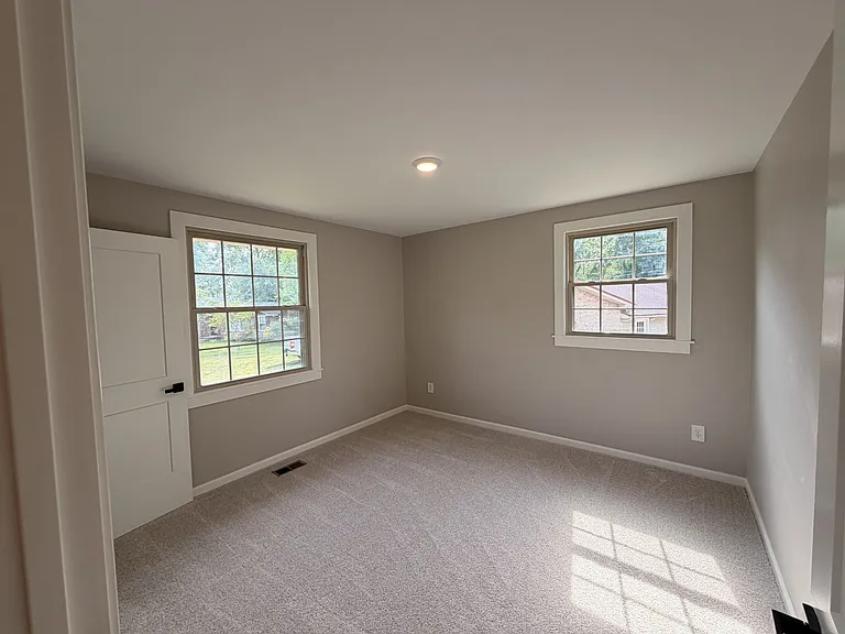 110 Cheryl Ct — Photo 19