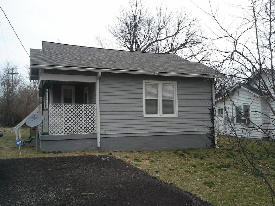 1st image of 322 Leafland Ave