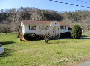 2203 Evergreen Rd, Covington, VA 24426