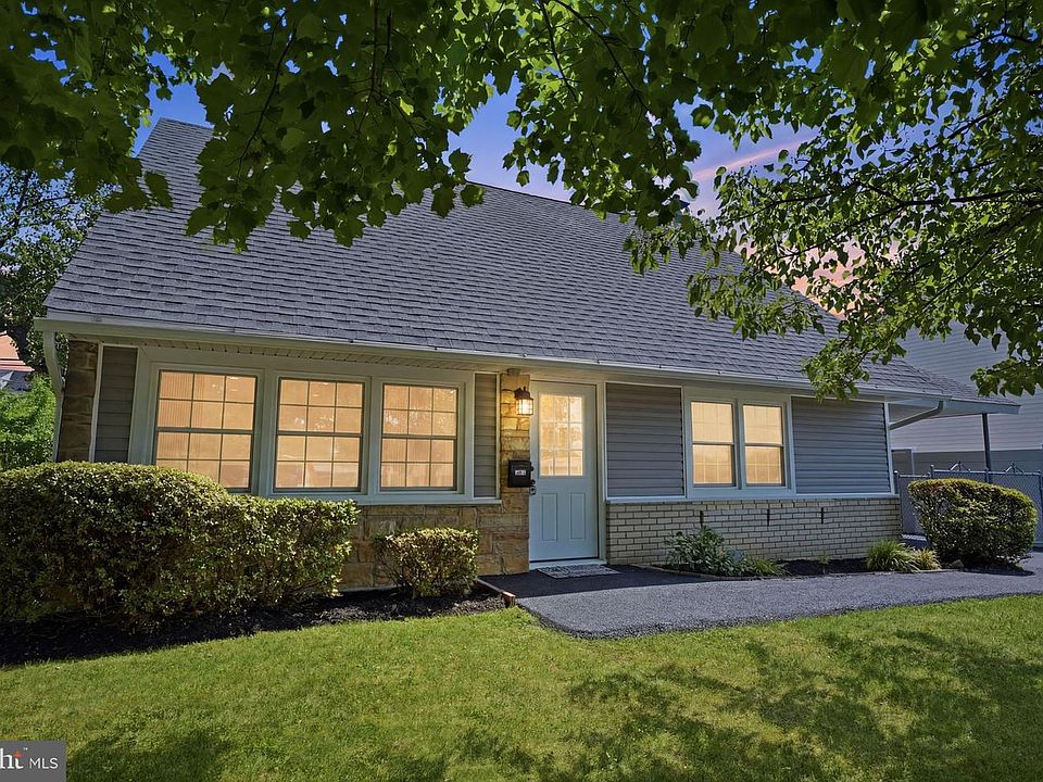 1st image of 2873 Comly Rd