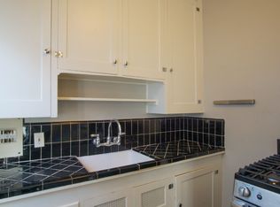 334 NW 22nd Ave #0, Portland, OR 97210