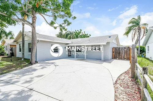 1709 Stonehaven Way Photo 1