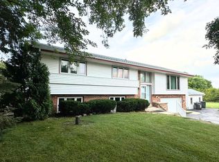 S30W29494 Williams Way, Waukesha, WI 53188