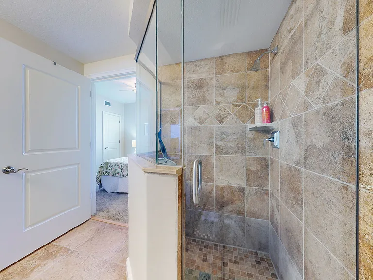2801 Hill St #601 — Photo 8