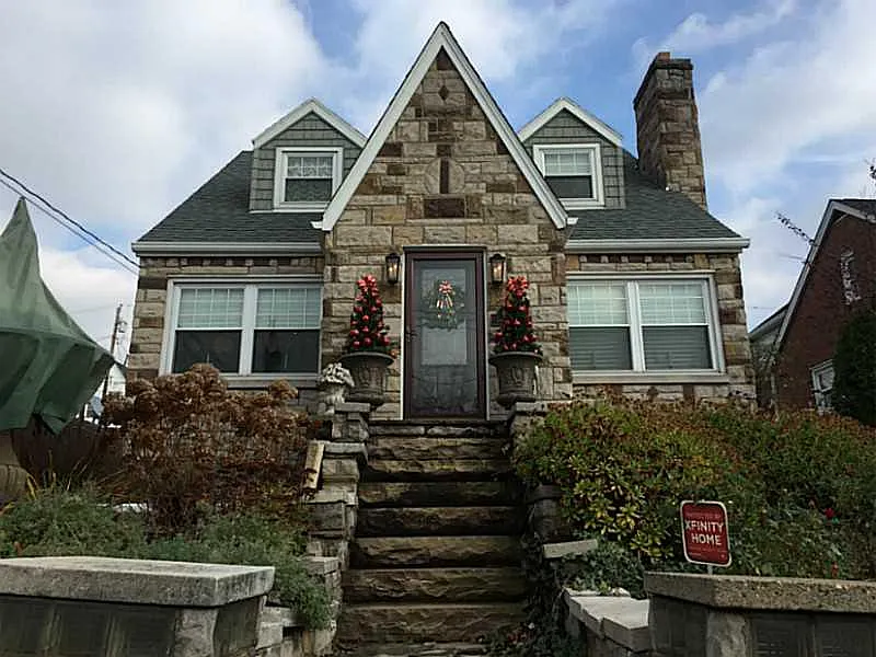 604 Lewis Ave photo 1