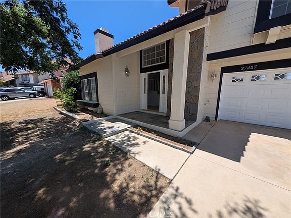 3rd image of 37427 Greenwich Ct