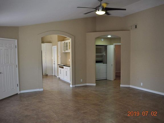 4th image of 18841 N 42nd Pl
