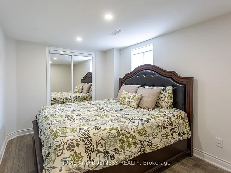 1335 Mississauga Rd — Photo 28